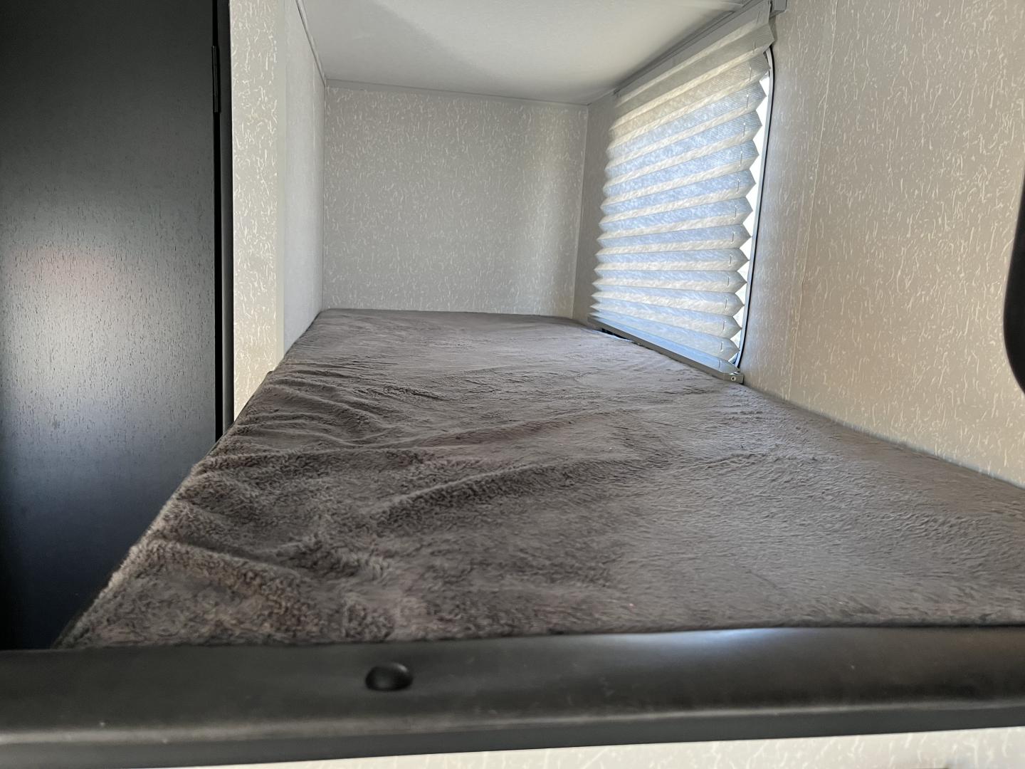 ./imagenes/INVOICE/2019/17446/CASA RODANTE  FOREST RIVER  WOLF PUP (40).JPG